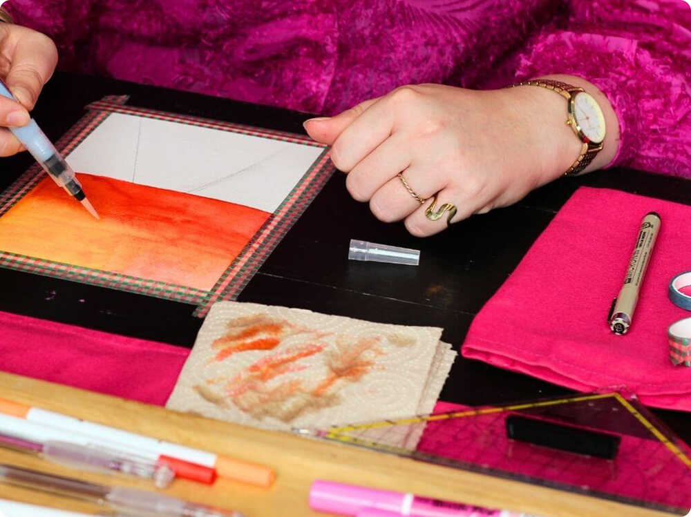 Persoon gebruikt Brush Academie