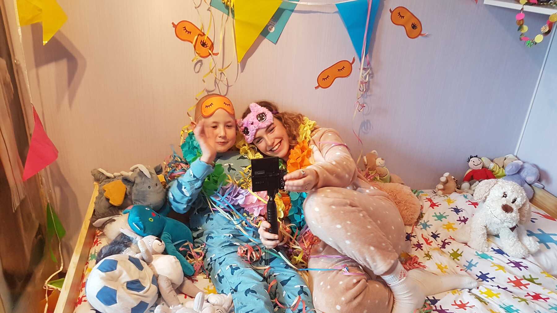 Doe mee met pyjamadag - zieke kinderen een hart onder de riem - Bednet bekend maken